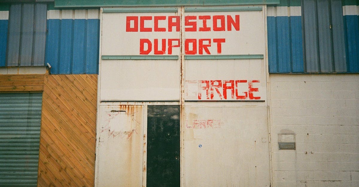 Helensvale garage door repair services